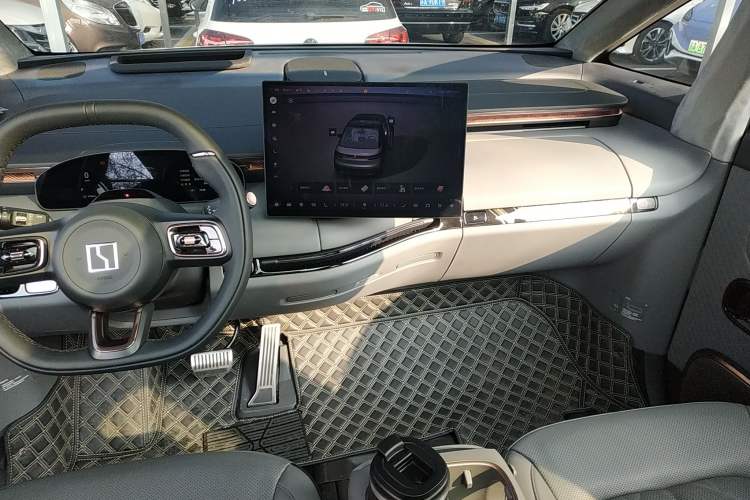 Used Zeekr MIX 2025 Long-Range Intelligent Driving Edition
