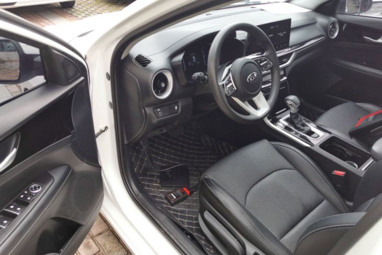 Used Kia K3 2020 1.5L CVT New Sharp Edition with Sunroof
