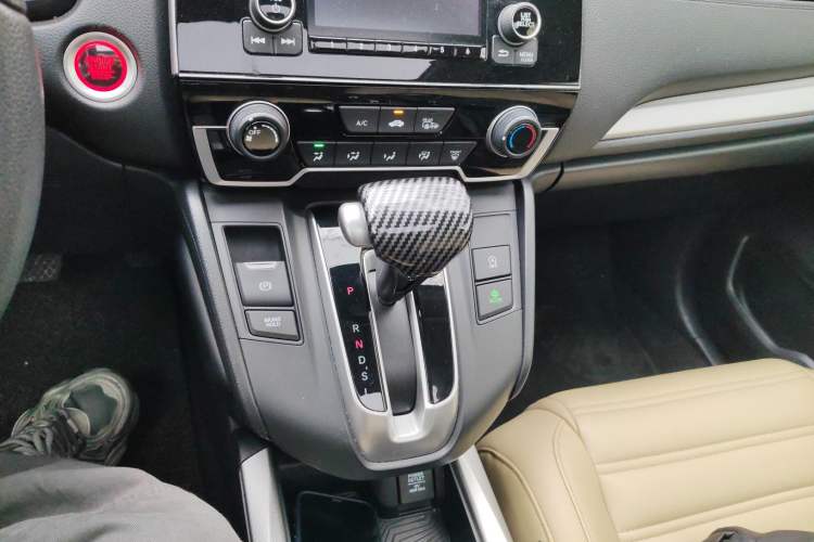 Used Honda CR-V 2017 240TURBO CVT 2WD Urban Edition