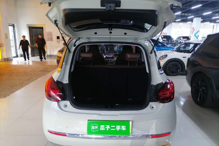 Used Wuling Bingo 2023 410 km Lingxi Deluxe Edition
