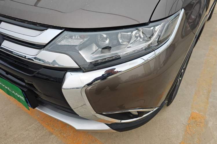 Used Mitsubishi Outlander 2018 2.4L 4x4 Elite Edition 5 Seats