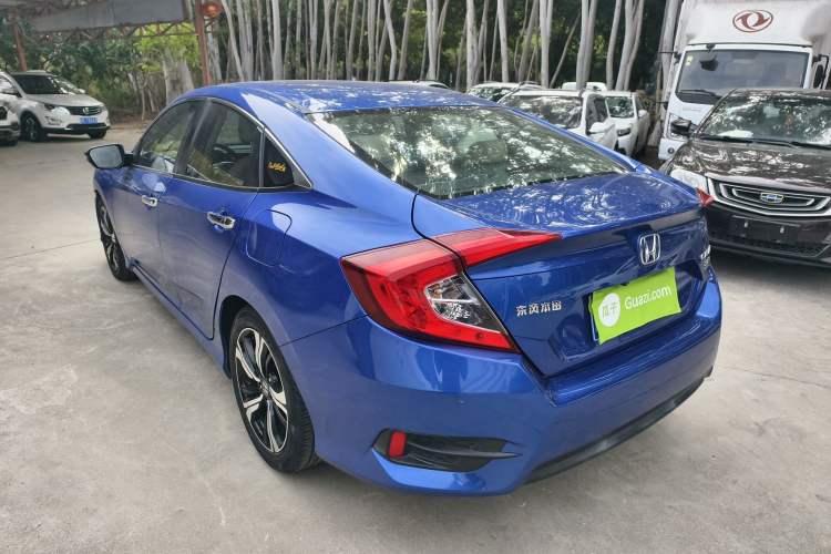 Used Honda Civic 2016 220TURBO CVT Prestige Edition
