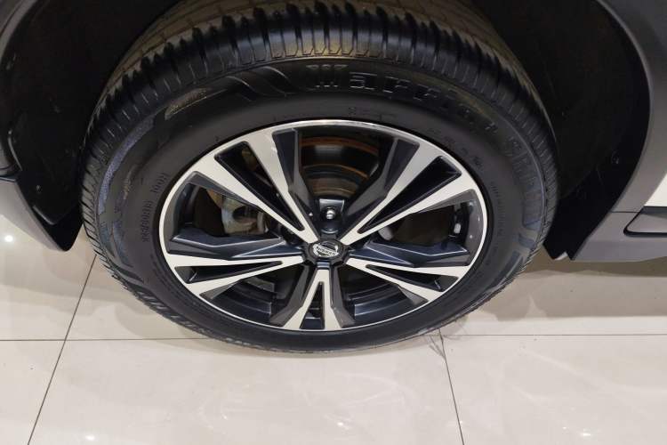 Used Nissan X-Trail 2017 2.5L CVT Luxury Edition 4WD
