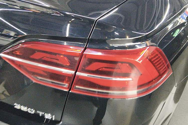 Used Volkswagen Phideon 2021 380TSI Luxury Edition
