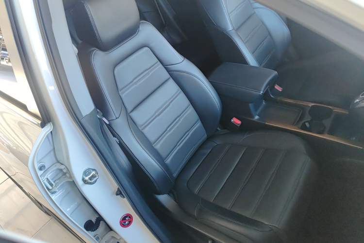 Used Honda CR-V 2019 240TURBO CVT 2WD Fashion Edition China V