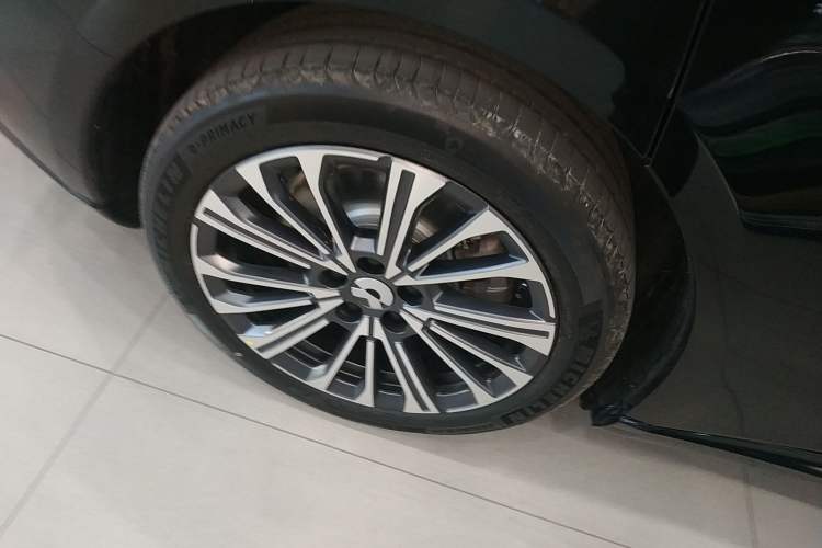 Used Nio ET5T 2025 75 kWh Touring
