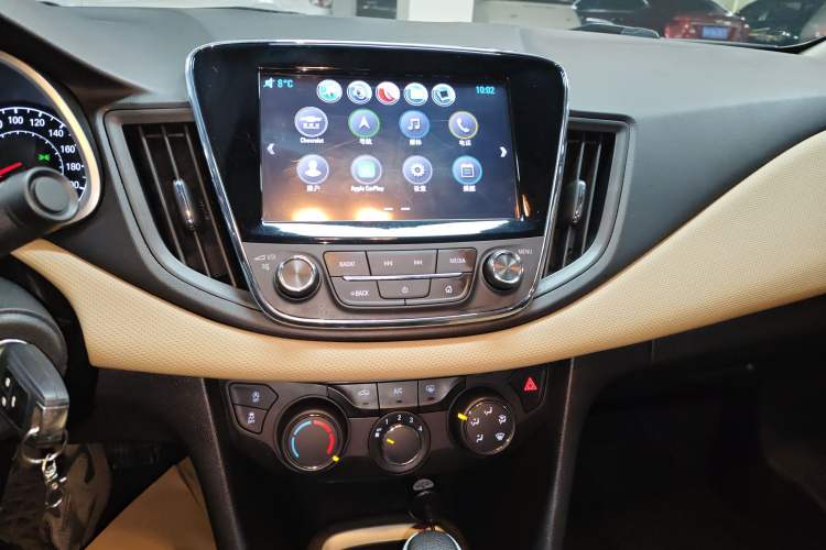 Used Chevrolet Monza 2020 320 Automatic Enjoyment Edition