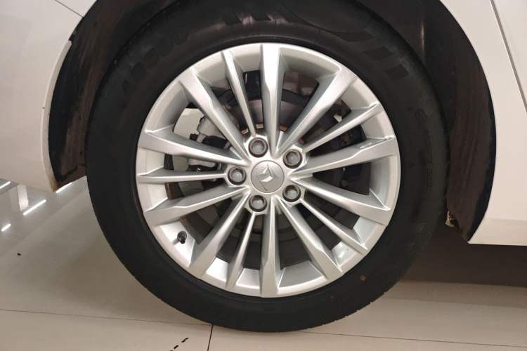 Used Baojun RC-5 2020 1.5T CVT Smart Luxury Edition