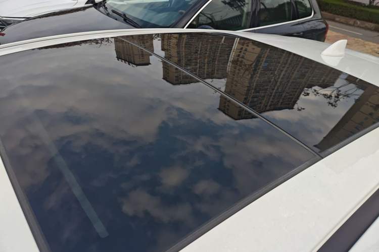 Used Honda Vezel 2020 1.5L CVT Pioneer Edition
