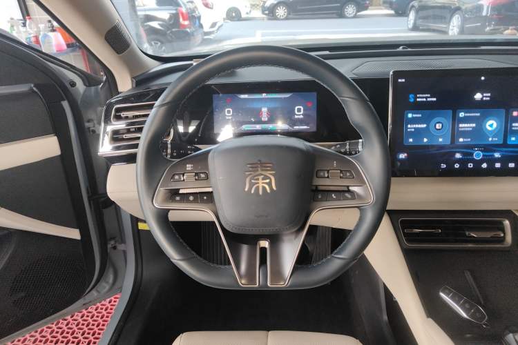 Used BYD Qin L 2024 DM-i 120KM Leading Model
