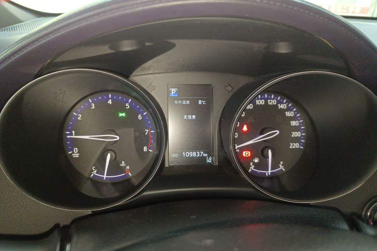 Used Toyota C-HR 2018 2.0L Leading Edition China VI
