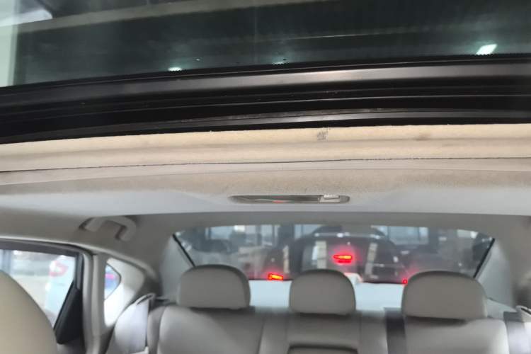 Used Nissan Sylphy 2014 1.6XV CVT Deluxe Edition
