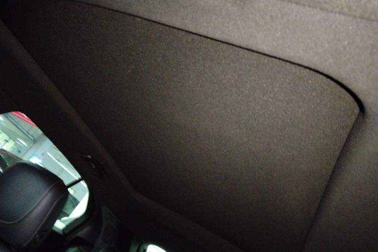 Used Cadillac XT4 2020 28T Two-Wheel-Drive Leading Version
