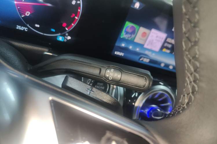 Used Mercedes-Benz GLB 2024 GLB 220 Fashion Model
