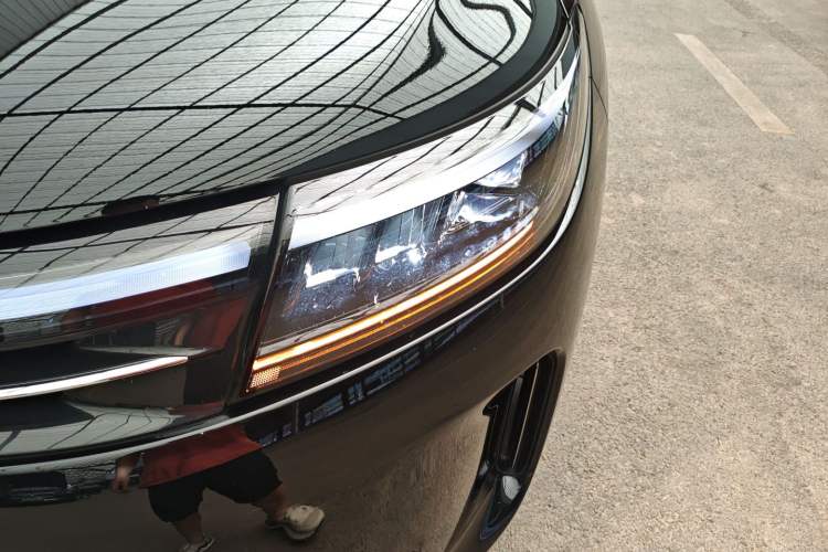 Used Hima AITO M7 2024 1.5T Rear-Drive Plus Version 6 Seats
