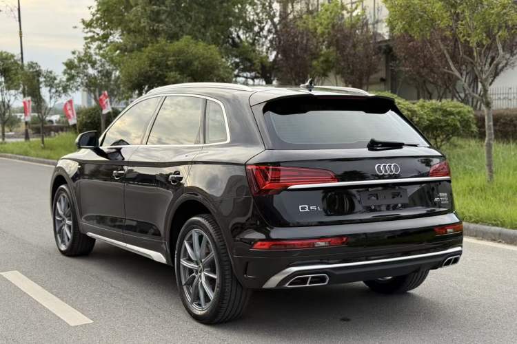 Used Audi Q5L 2022 40T Luxury Dynamic Model
