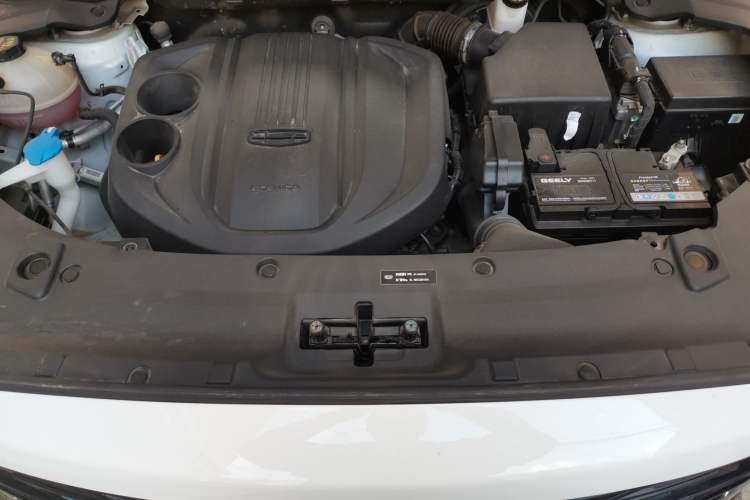 Used Geely Auto Emgrand X7 Sport 2022 Boyue X 1.8TD DCT ZhiShang Model