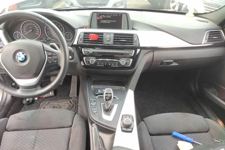 Used BMW 3 Series 2017 320i M Sport
