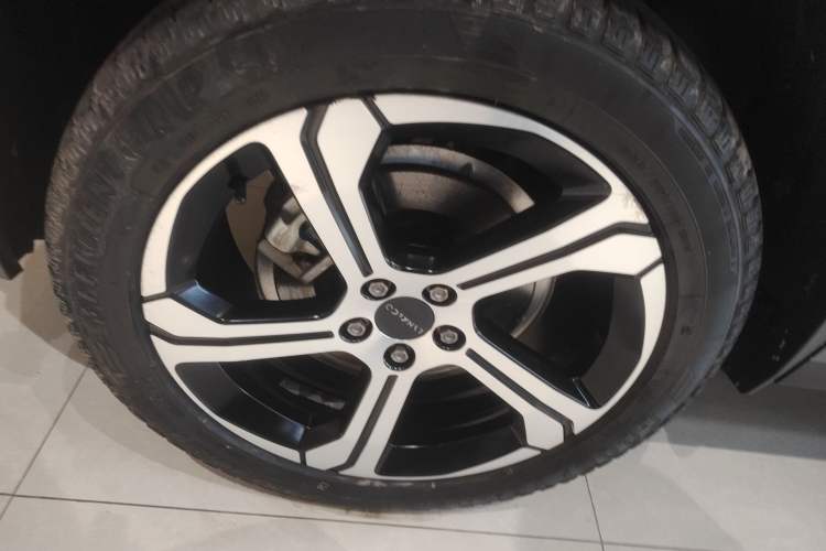 Used Lynk & Co 05 2020 2.0TD Two-Wheel Drive Zhaoyang Plus
