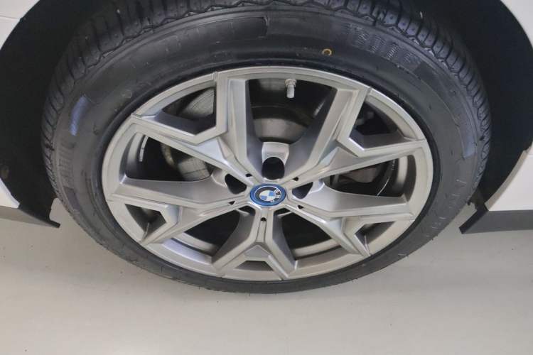 Used BMW i3 2024 eDrive 35 L
