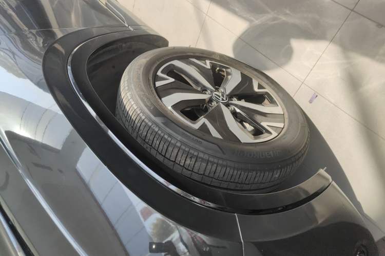 Used Volkswagen Tayron GTE Plug-in Hybrid 2023 280TSI Luxury Plus Advanced Edition
