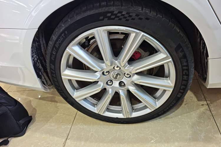 Used Volvo S90 2019 T5 Zhiyi Edition
