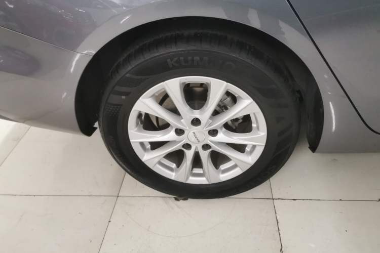 Used Roewe i5 2023 1.5L CVT Luxury Edition
