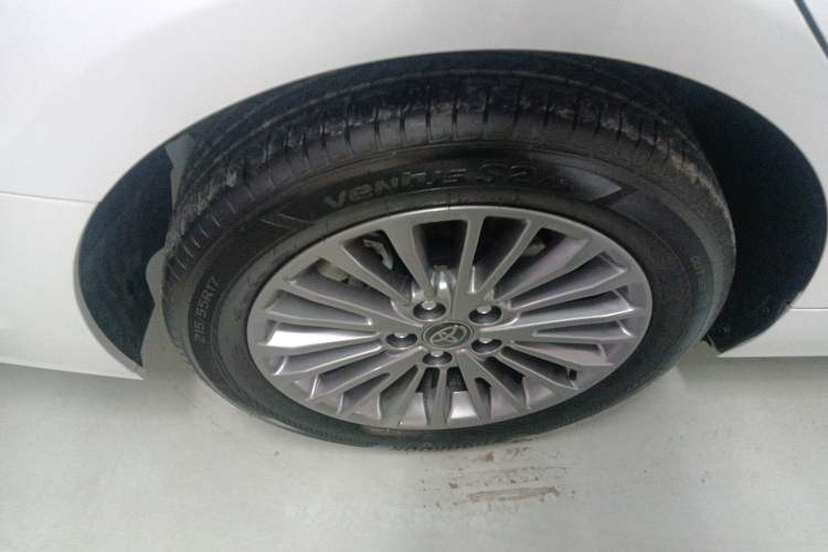 Used Toyota Camry 2024 Dual-Motor 2.0 HE Elite Edition