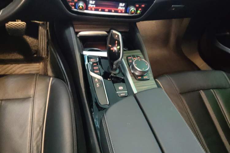 Used BMW 6 Series GT 2018 630i Luxury Design Package
