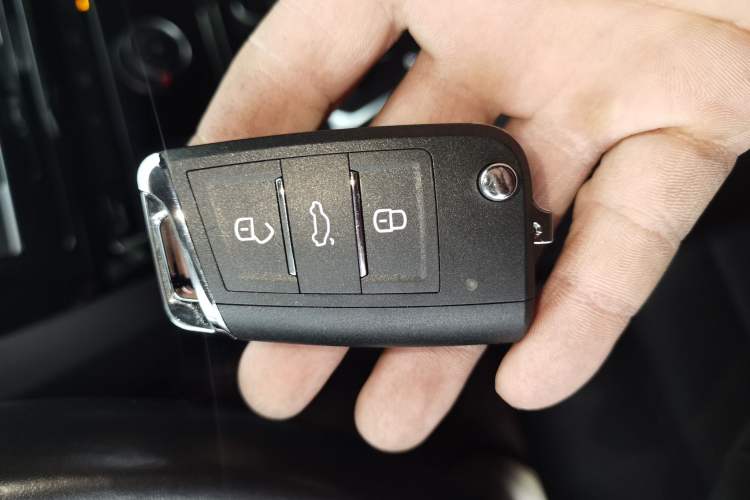 Used Volkswagen Magotan 2019 330TSI DSG Leading Model China VI Standard