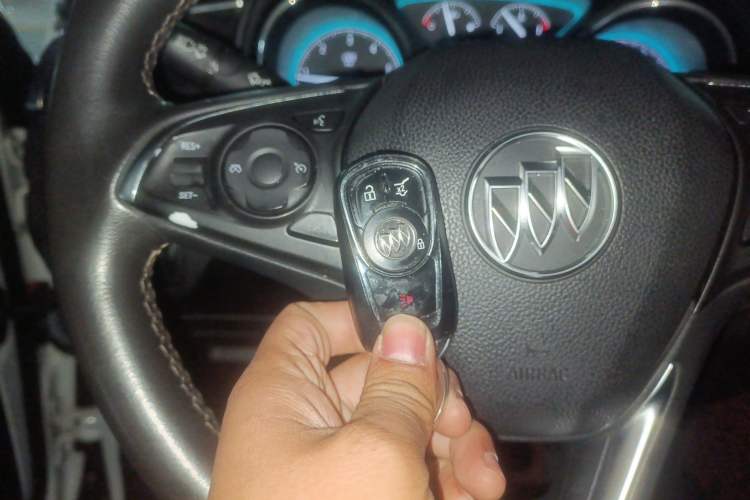 Used Buick Envision 2016 28T Four-Wheel Drive Elite Version