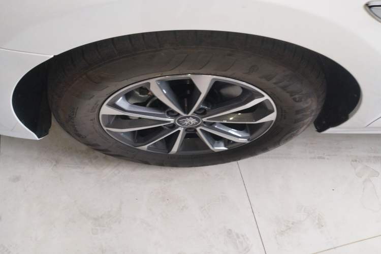 Used BYD Qin PLUS 2024 HONOR Edition DM-i 55KM Leading Model
