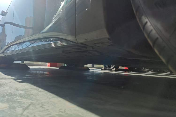 Used Hongqi EH7 2024 760 Pro+ Four-Wheel Drive Version
