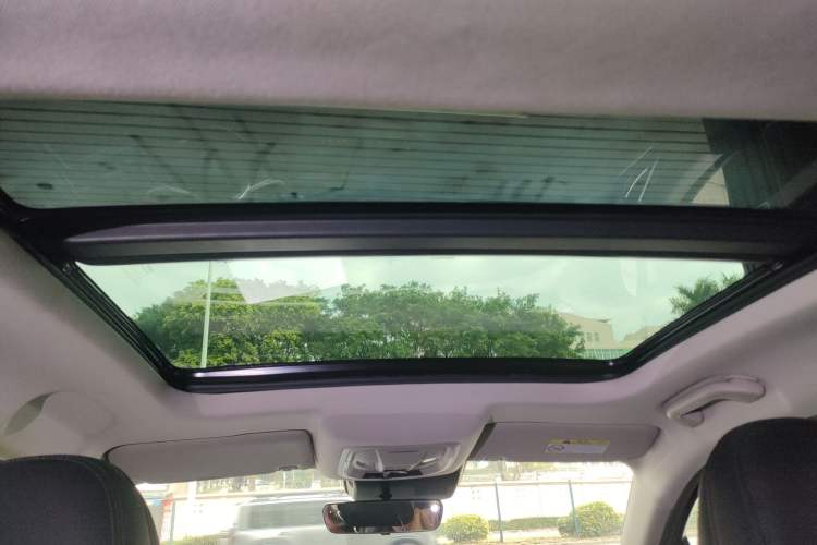 Used ORA Good Cat GT 2022 Mulan Edition 480 km Long Range Standard Version 135 kW
