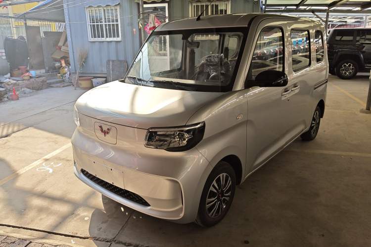 Used Wuling Zhiguang New Energy 2025 Standard Model