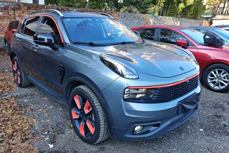 Used Lynk & Co 01 2019 2.0T Two-Wheel Drive Zhaopu Version China VI Standard
