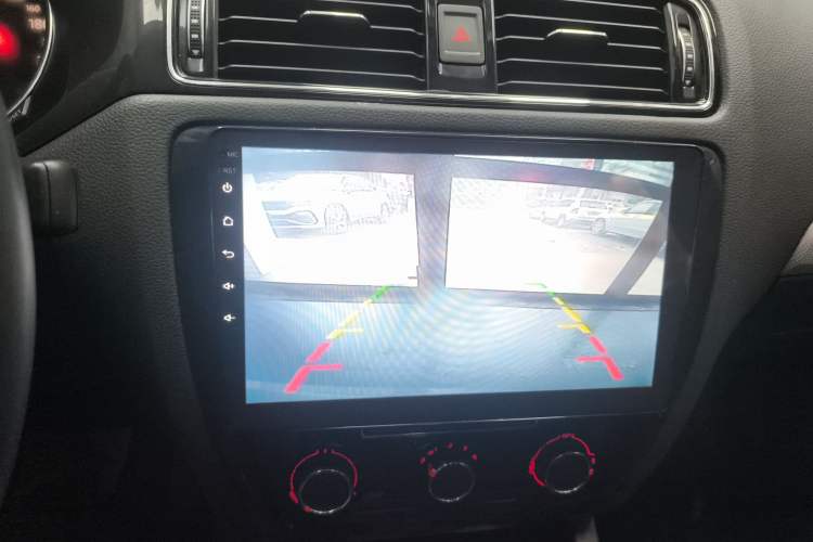 Used Volkswagen Sagitar 2017 1.6L Automatic Comfort Model
