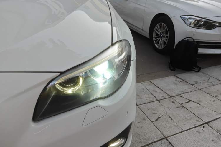 Used BMW 5 Series 2014 520Li Elegant Model
