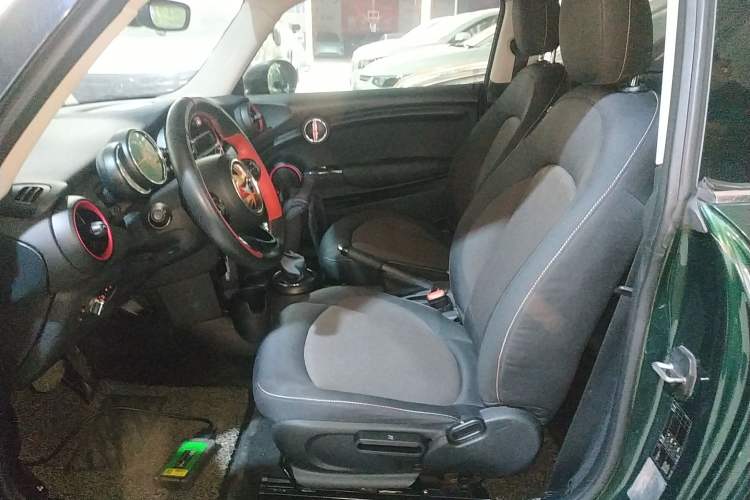 Used  MINI 2014 1.2T ONE+
