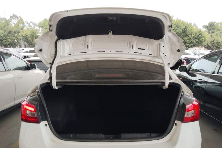 Used Chery Arrizo 5 2017 1.5L Manual Lingchao Edition