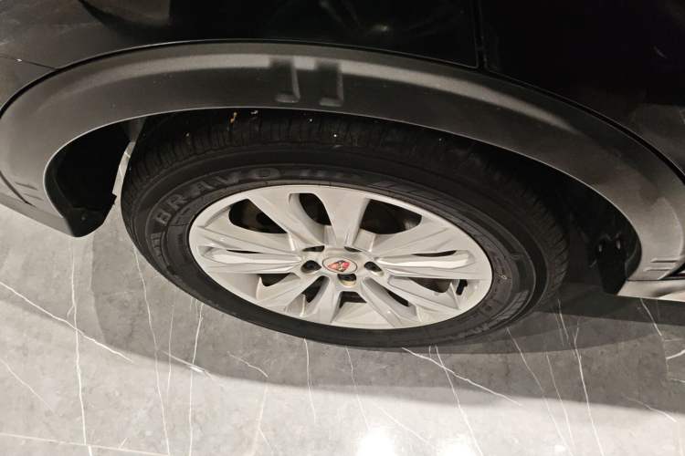 Used Roewe RX5 2018 20T Two-Wheel Drive Automatic Flagship Edition
