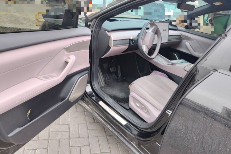 Used ONVO L60 2024 60 kWh Rear-Drive Version