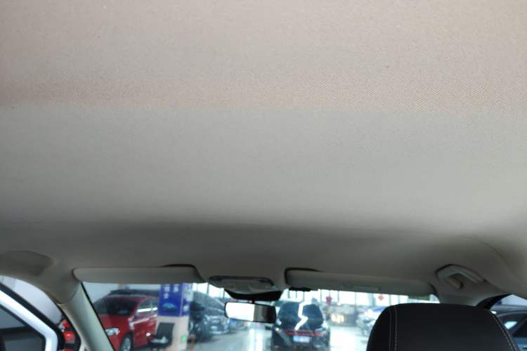 Used Mercedes-Benz Vito 2018 2.0T Elite Version 7 Seats China VI Emission Standard