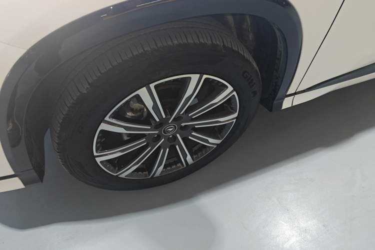 Used Changan CS75 PLUS 2023 3rd Generation 1.5T Automatic Prestige Model
