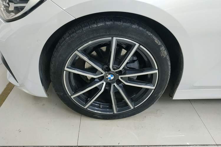 Used BMW 3 Series 2021 325Li M Sport Package

