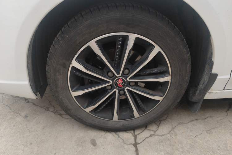 Used Roewe i5 2020 1.5L Manual 4G Connect Leehao Flagship Edition
