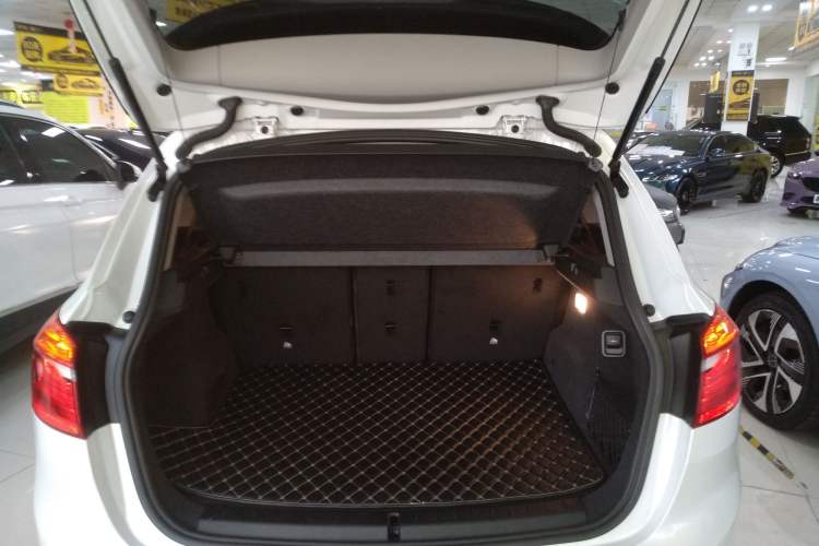 Used BMW 2 Series Active Tourer 2016 218i Fashion Model