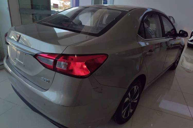 Used Roewe 360 2017 1.5L Automatic Luxury Edition
