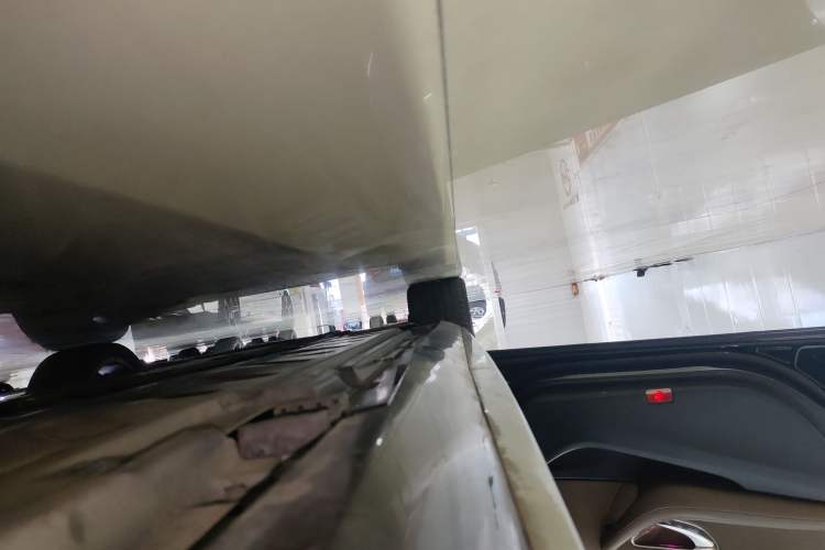 Used Mercedes-Benz E-Class 2019 Restyled E 300 L Sporty and Stylish Edition
