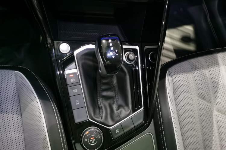 Used Volkswagen Tayron 2023 Revised Version 380TSI All-Wheel Drive R-Line High-Energy Edition